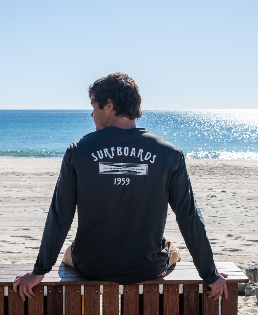 G&S Surfboards Comp LS Tee | Wash Black