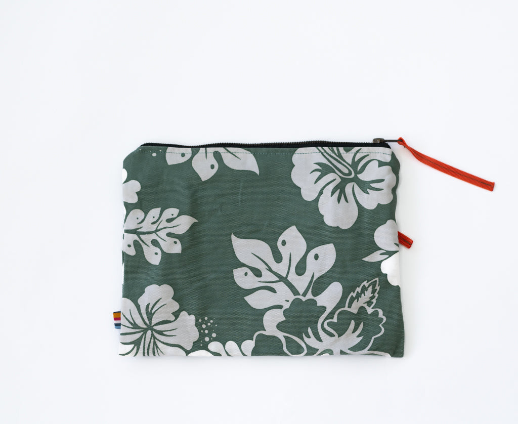 Marco Wet Travel Bag | Leaf Green Wilks