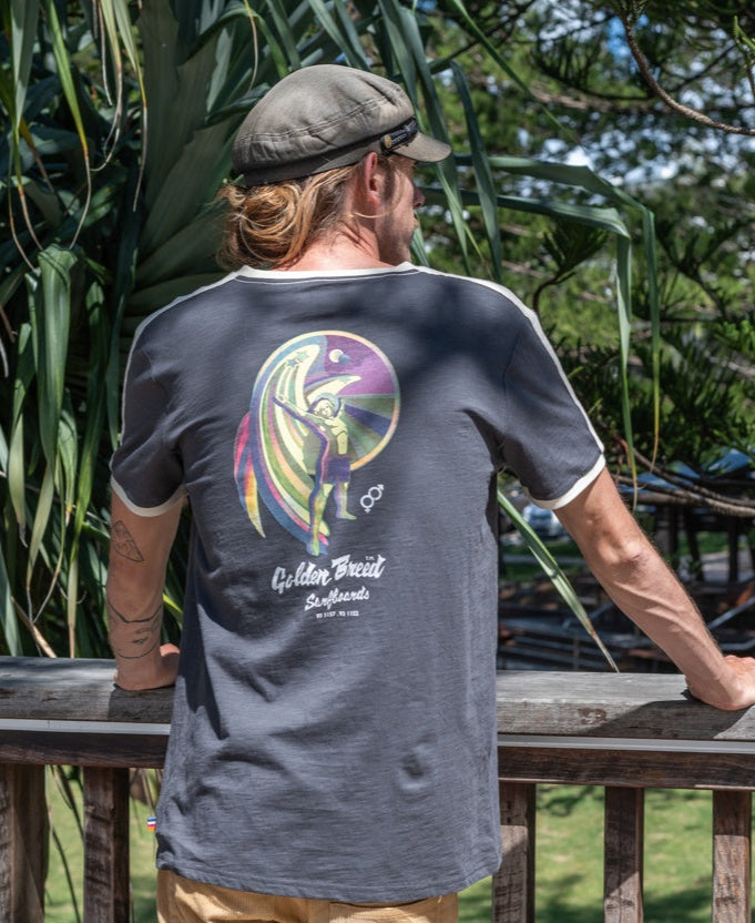 Flying Man Ringer Tee | Wash Black