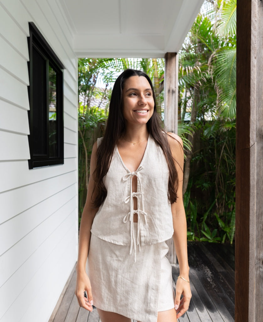 Rennie Tie Vest Linen | Natural