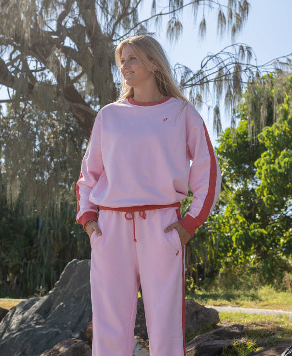 Golden Breed Koby Ringer Sweat | Baby Pink/Wash Red - Sweatshirts