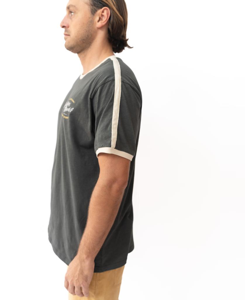 Break Ringer Tee | Wash Black-Golden Breed