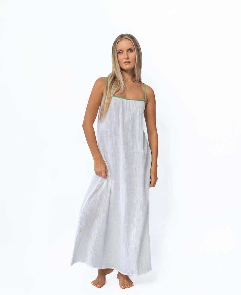 Golden Breed Camilla Maxi | White / Moss - Dresses
