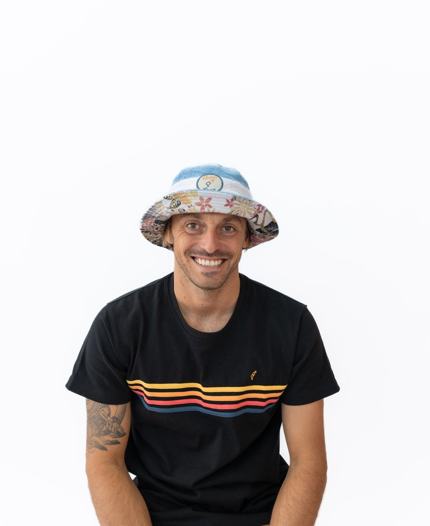 Nathan Terry Bucket Hat | Azure Blue / White-Golden Breed