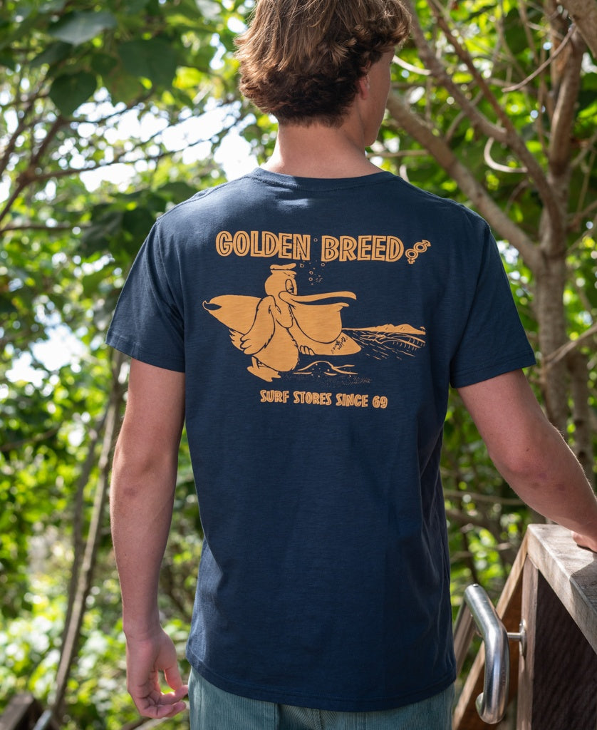 Pelican Tee | Navy