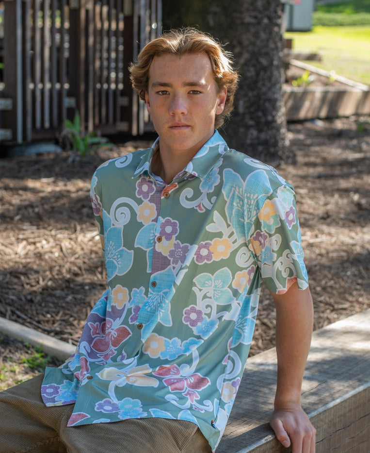 Golden Breed Gunna Batik Shirt | Leaf Green - Shirts