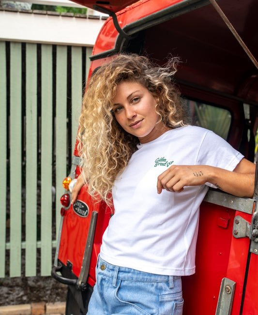 Surf Hibiscus Tee | White