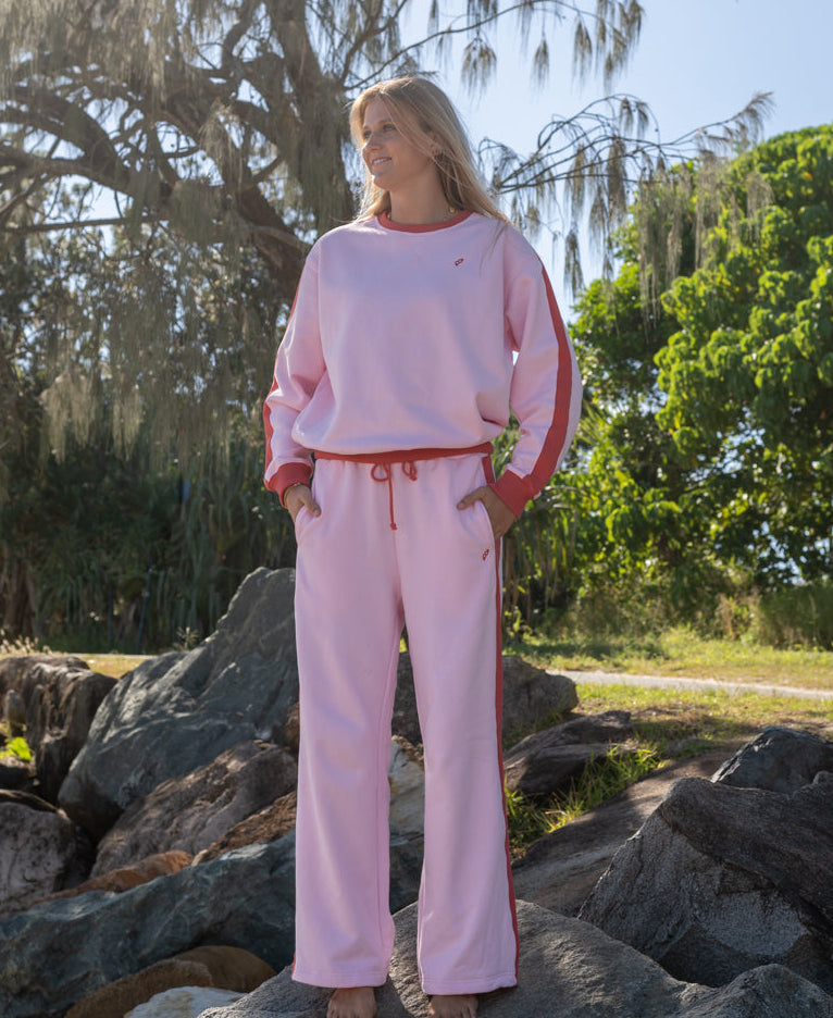 Golden Breed Koby Ringer Sweat | Baby Pink/Wash Red - Sweatshirts