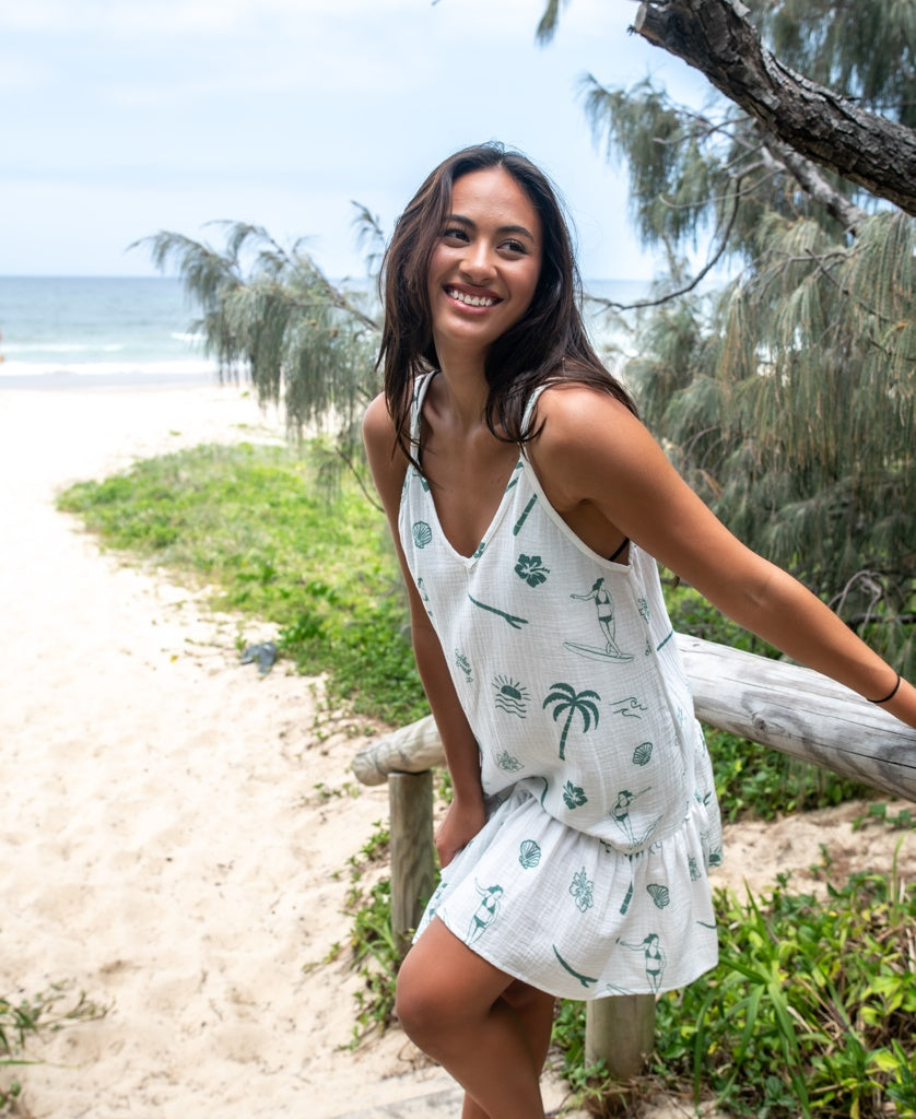 SURF & SUMMER BEACH DRESSES