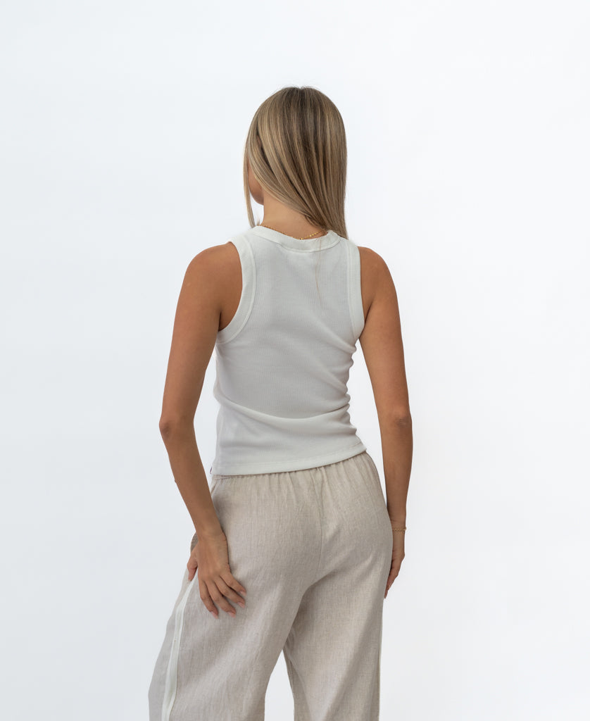 Golden Breed Rosa Hibiscus Tank | Wash Red - Tank Tops