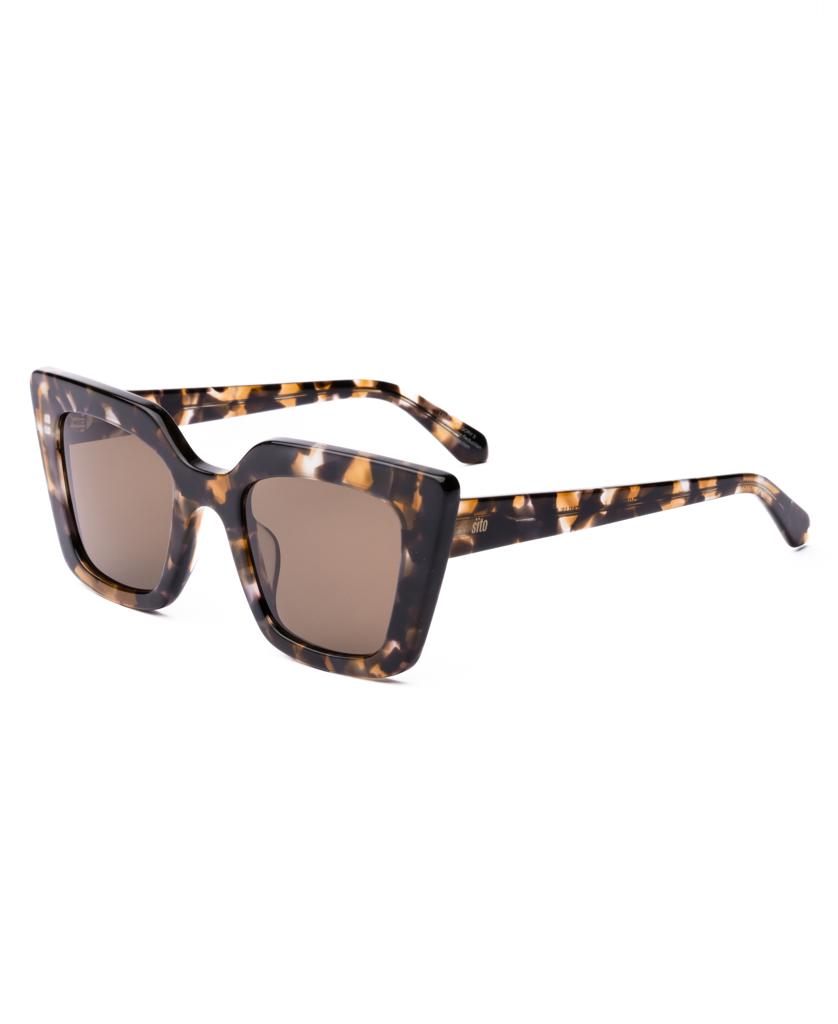 Cult Vision | Chestnut / Tort Coffee-Golden Breed