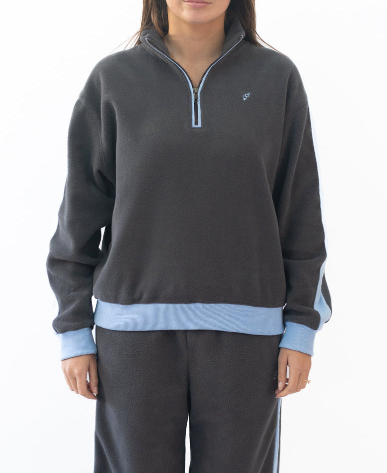 Golden Breed Peggy 1/2 Zip Retro Sweat | Charcoal/Finch - Uncategorized