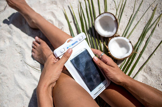 Seaquatix Waterproof Case | White-Golden Breed